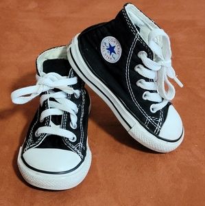 Hight top Converse Size 5